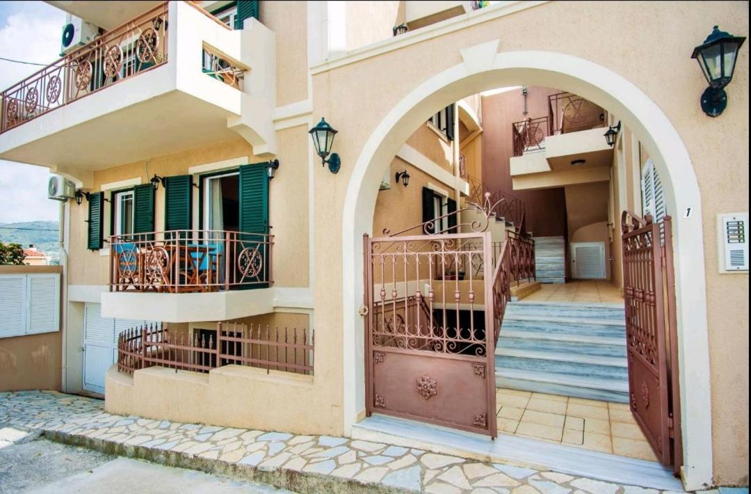 ארגוסטולי Elena'S Apartment 3 מראה חיצוני תמונה